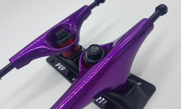 PERIL TRUCKS Set - Anodized Purple/Black (7.50 - 7.875" Decks) - 2 Achsen