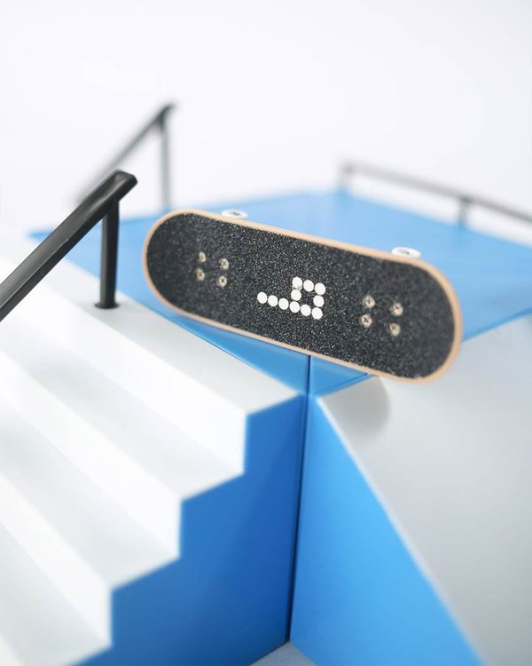 BRAILLE FINGERBOARDS - Mini Fingerboard Collectible Mystery Blind Bag Series 2